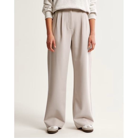 Abercrombie & Fitch Sloane Tailored Straight Pant Light Taupe - Picture 2 of 8